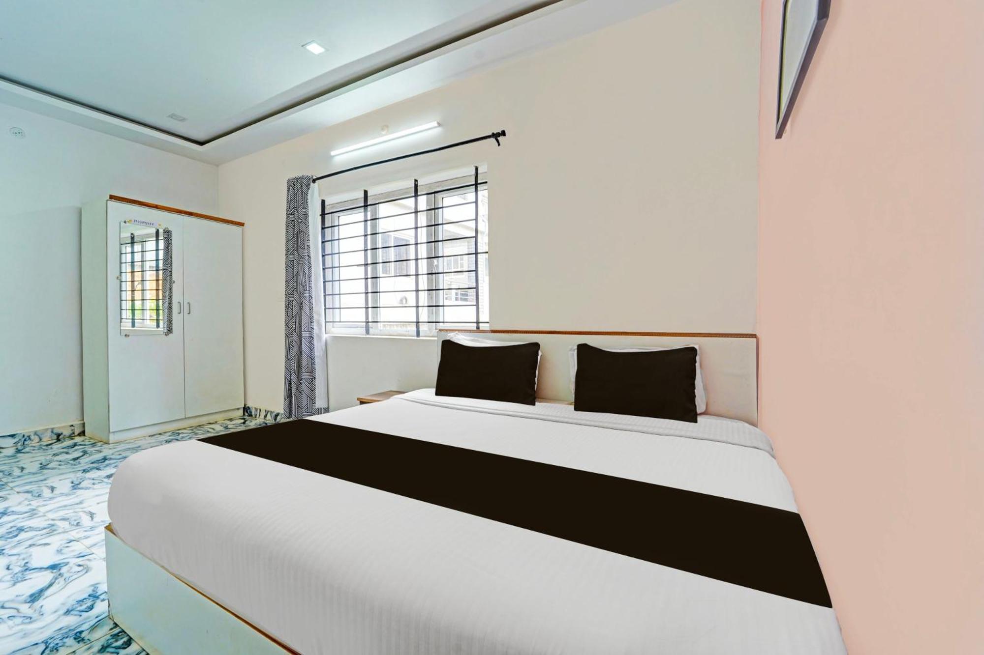 Hotel O Vijaynagar Road Formerly Anmol Peace Stay Udagamandalam Exterior foto
